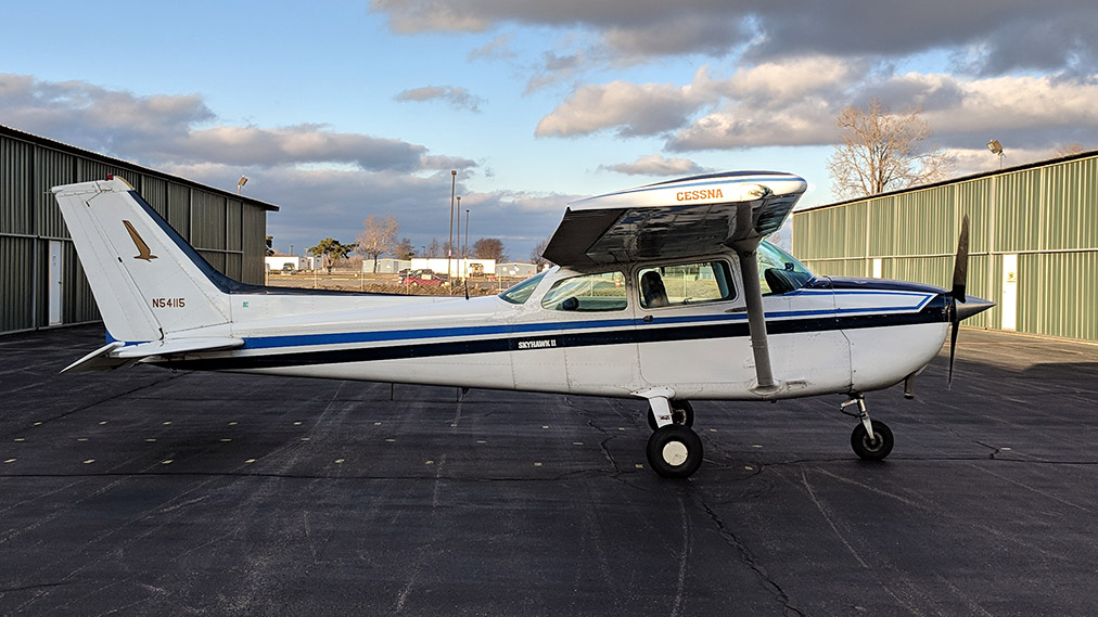 Cessna Skyhawk N54115